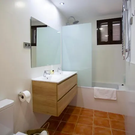 Es Llimoner بيت للعطل